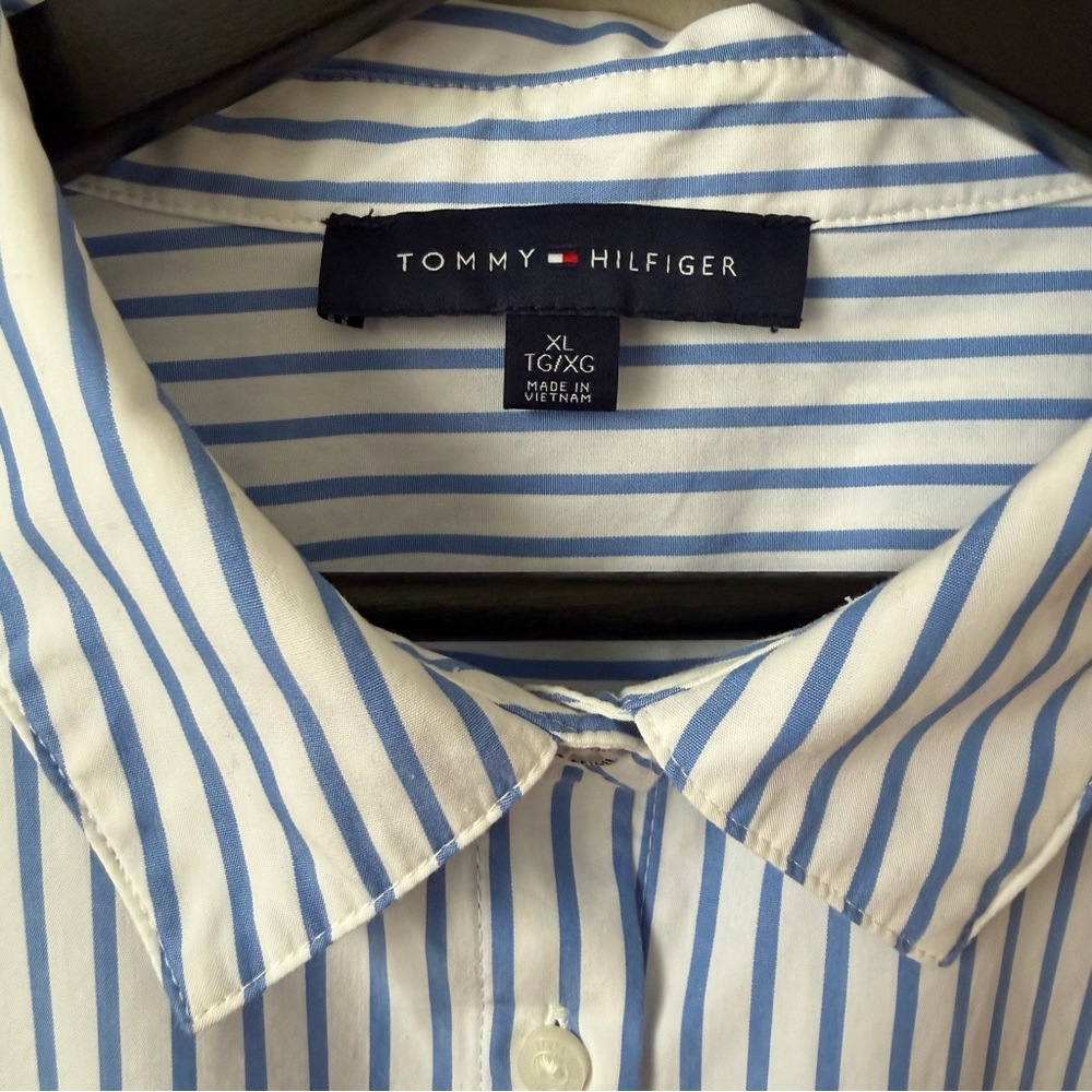Tommy Hilfiger Women’s Cabana Striped Pleat-Back 100% Cotton Shirt XL - Picture 8 of 15